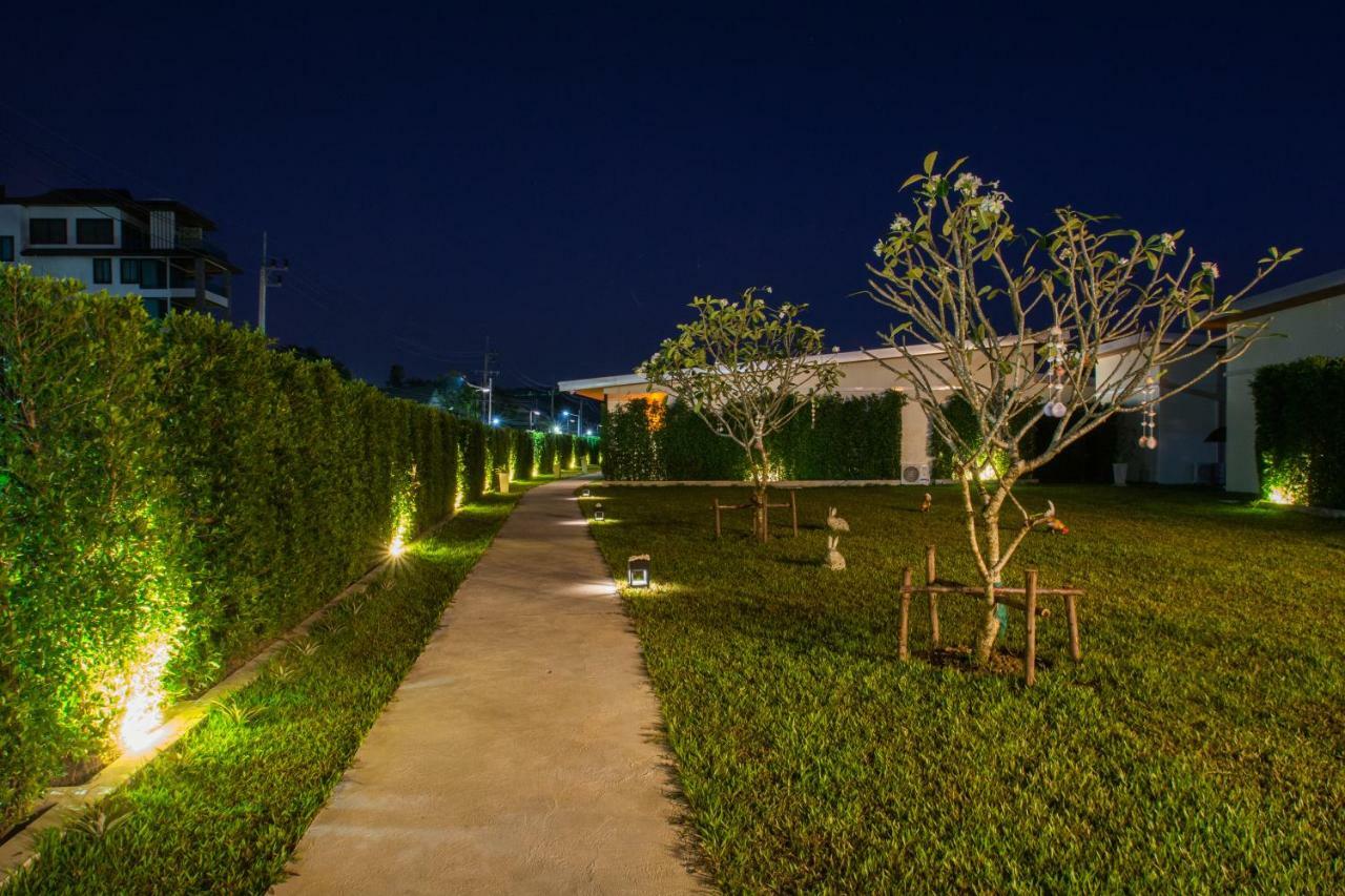 Good Night Pool Villa Phuket - Sha Plus Exteriör bild