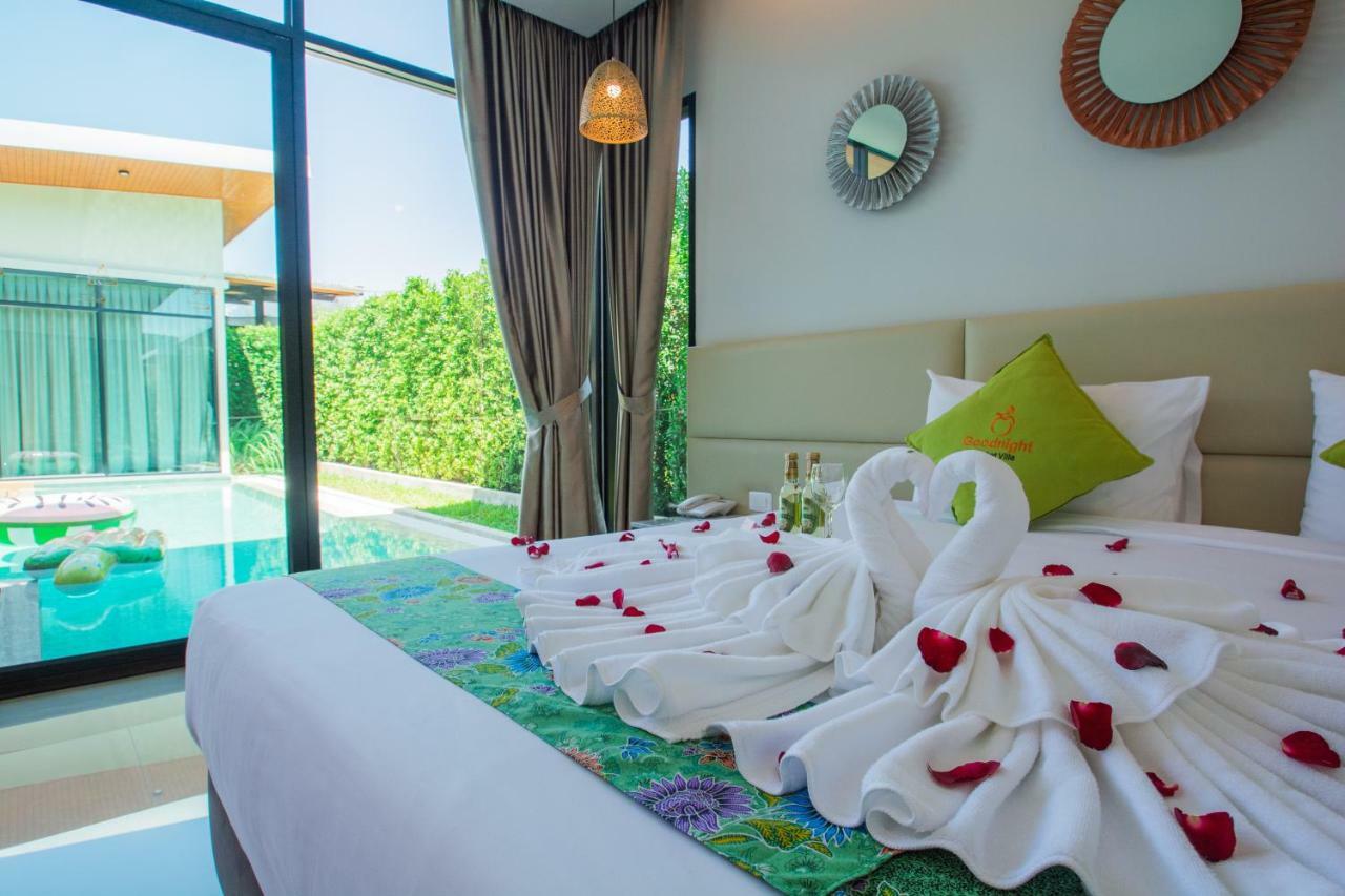 Good Night Pool Villa Phuket - Sha Plus Exteriör bild